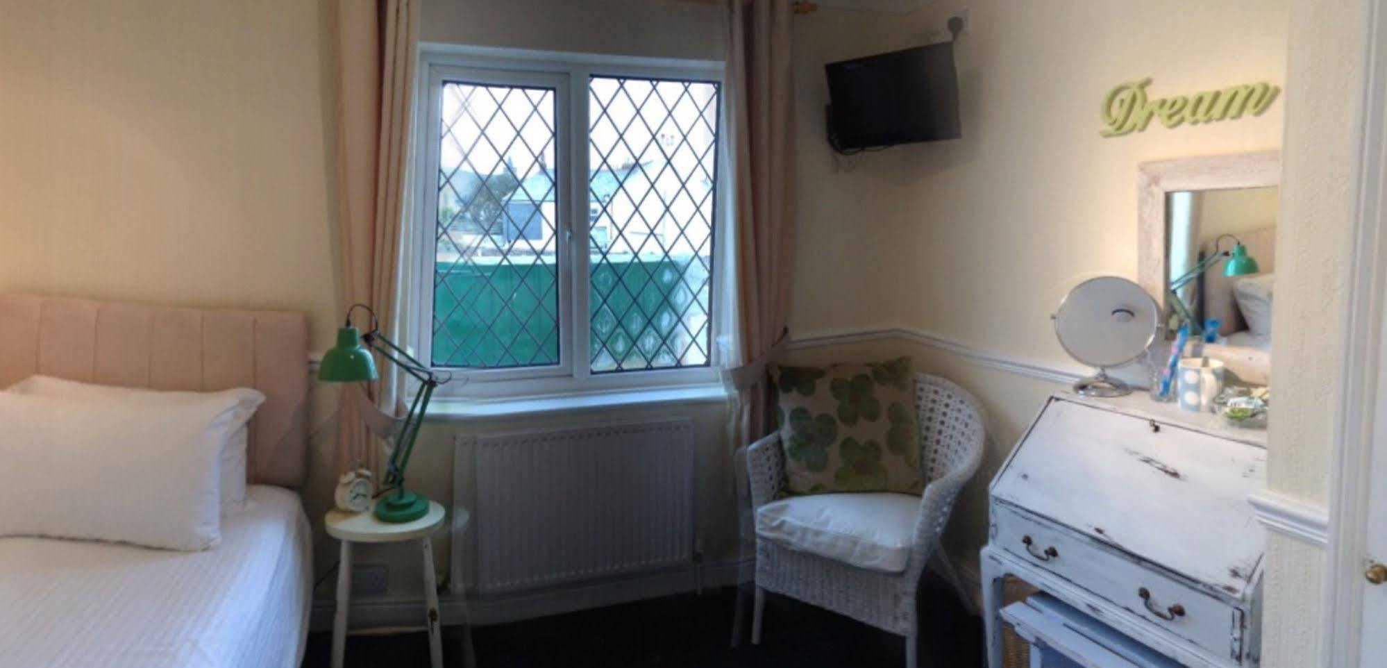 Green Apple Bed&Breakfast St Ives Buitenkant foto